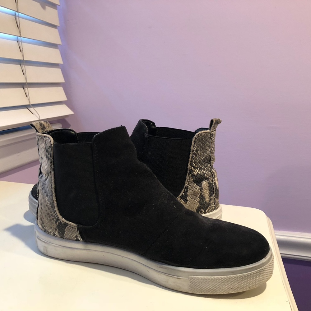 Black High-Top Slip On Sneakers